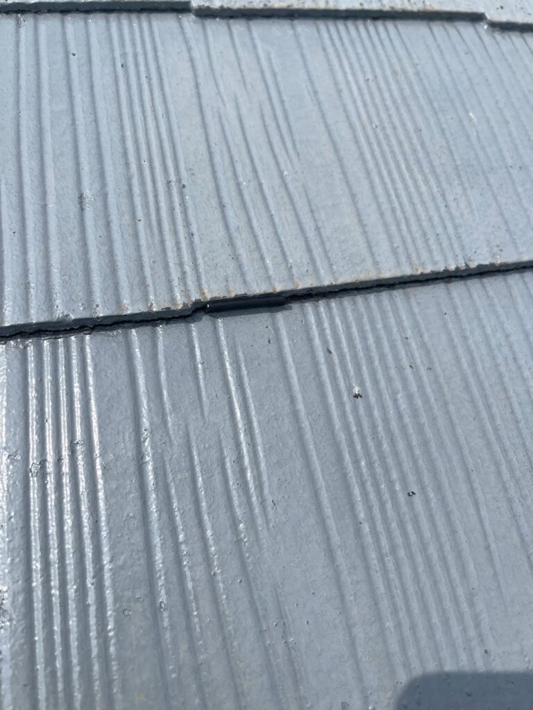 タスペーサー01挿入<br />
（雨漏れ防止の為）