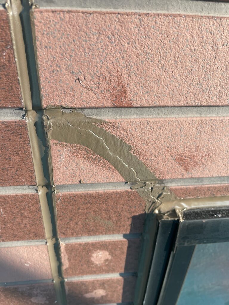 外壁ひび割れ補修