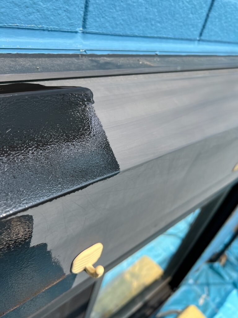 シャッターBOX中塗り