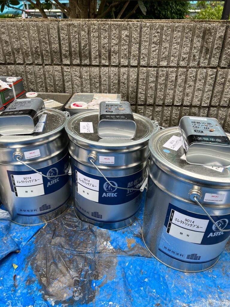 使用材料<br />
←外壁材料