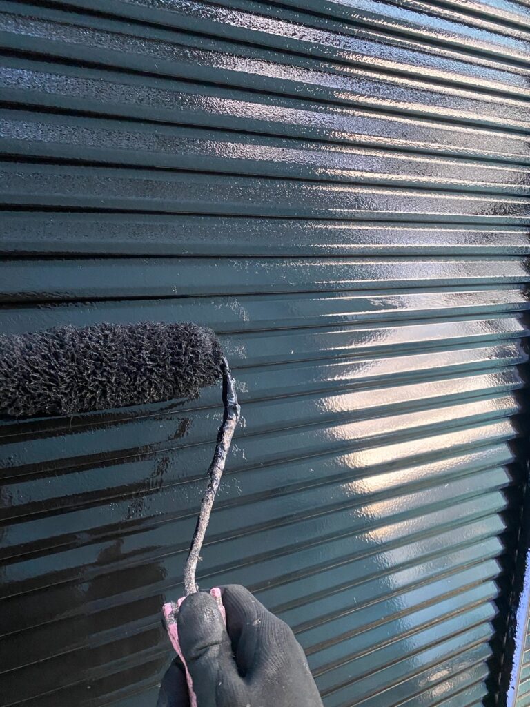 雨戸上塗り