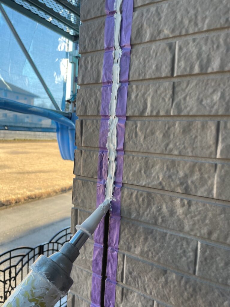 コーキング打ち込み