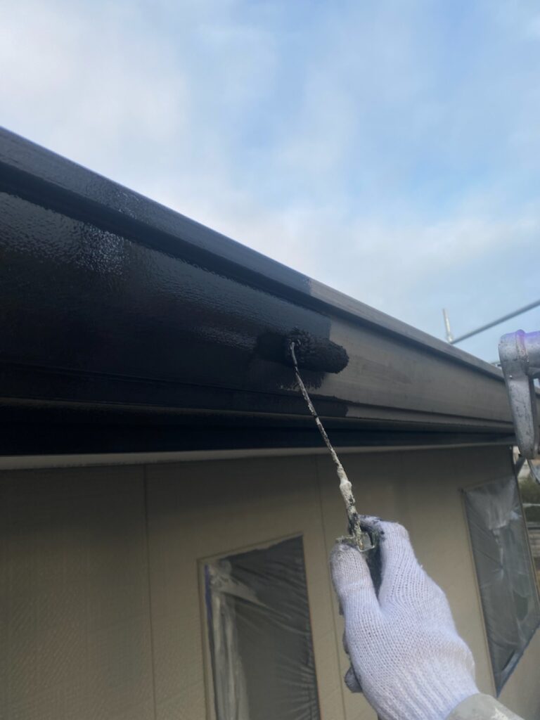 雨樋・鼻隠し中塗り