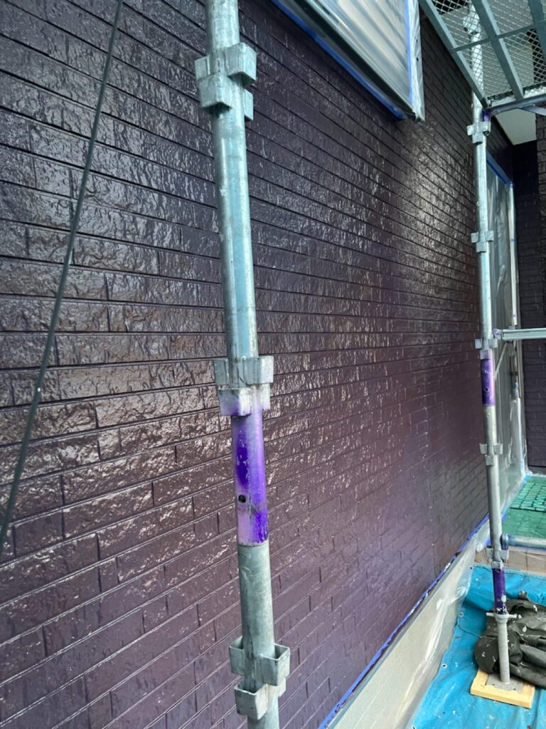 外壁中塗り完了（１F）