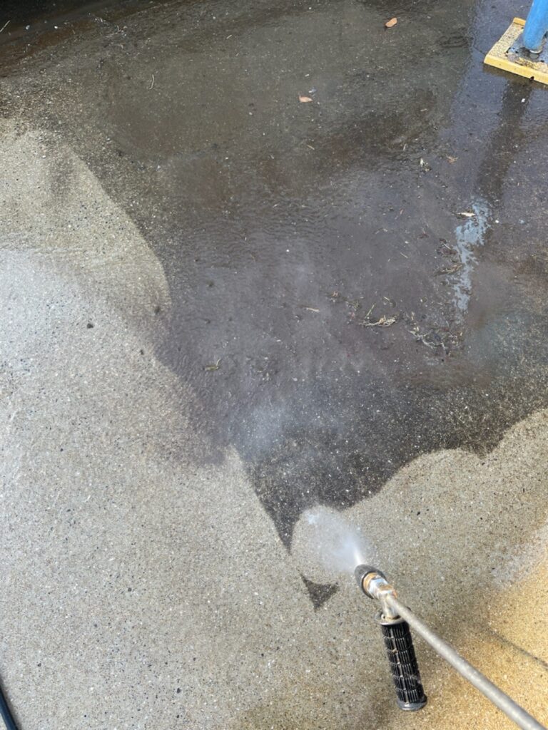 土間コンクリート洗浄