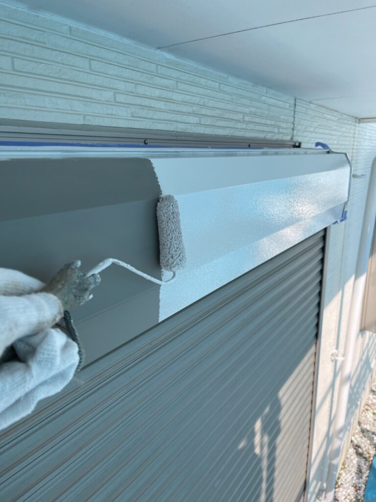 シャッターBOX中塗り