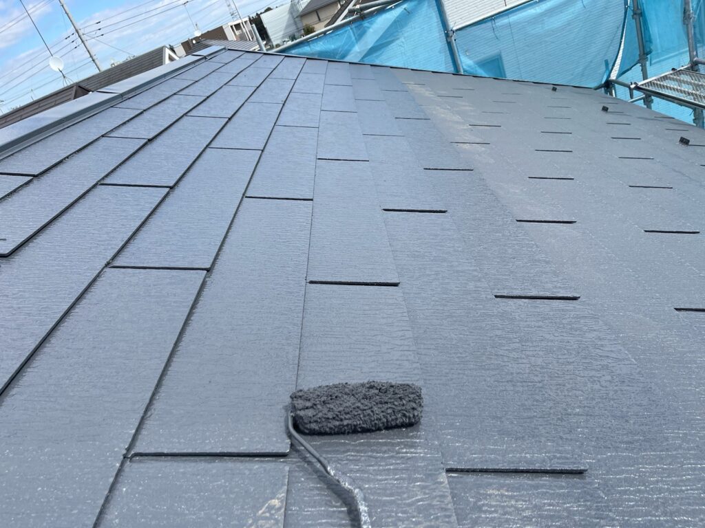 屋根上塗り