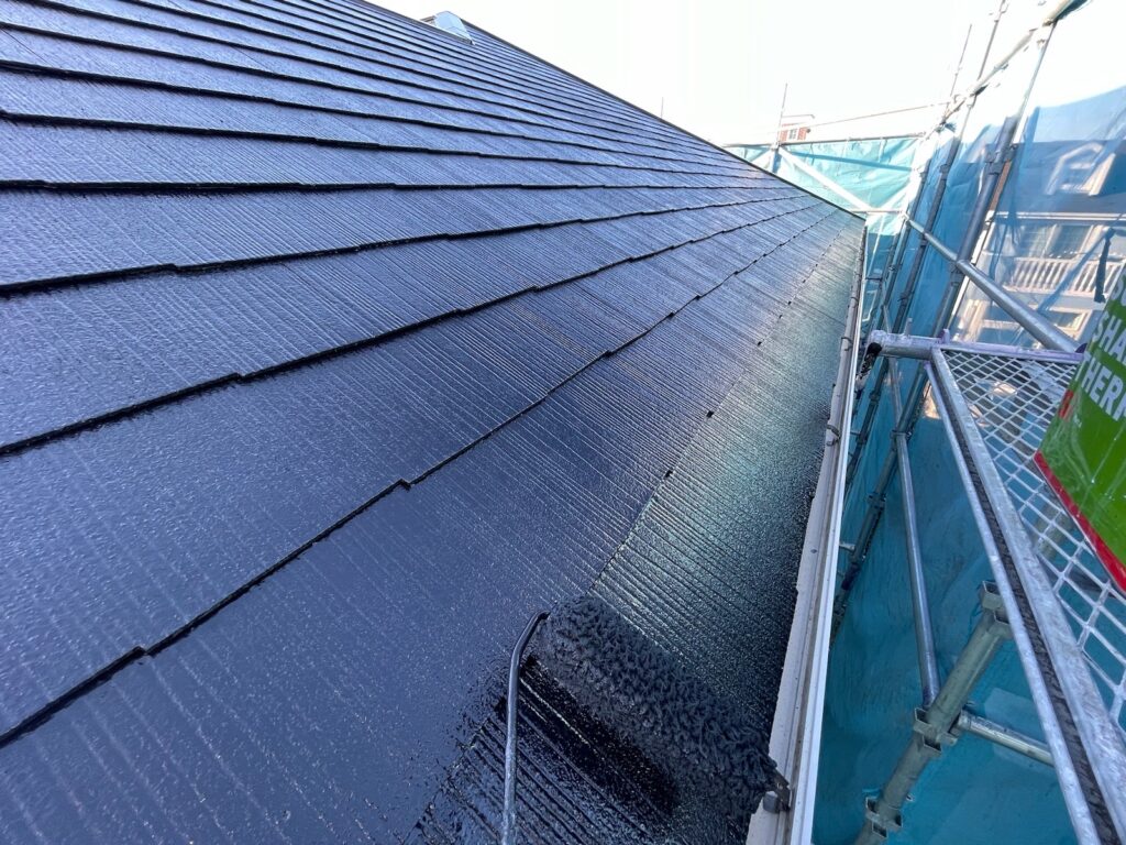 屋根上塗り