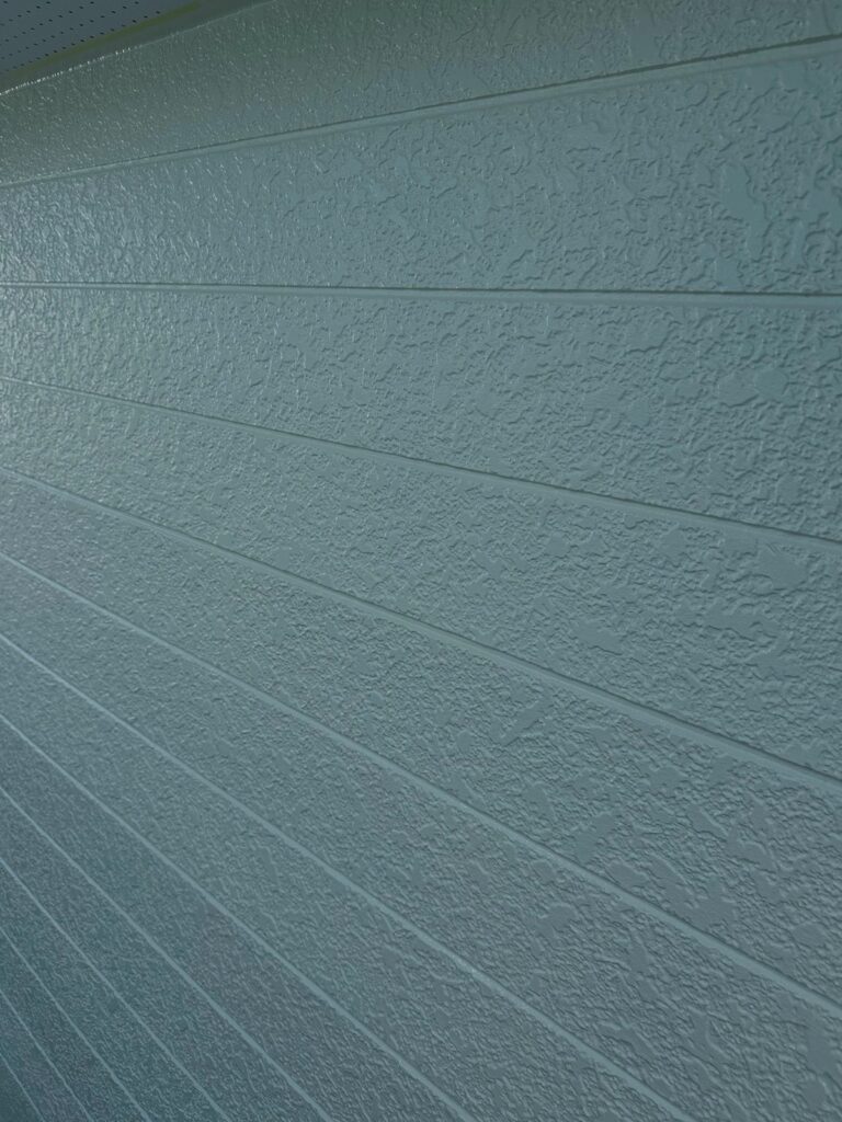 外壁中塗り完了（２F）