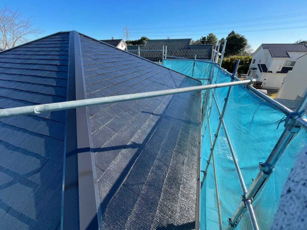 屋根上塗り（完了）