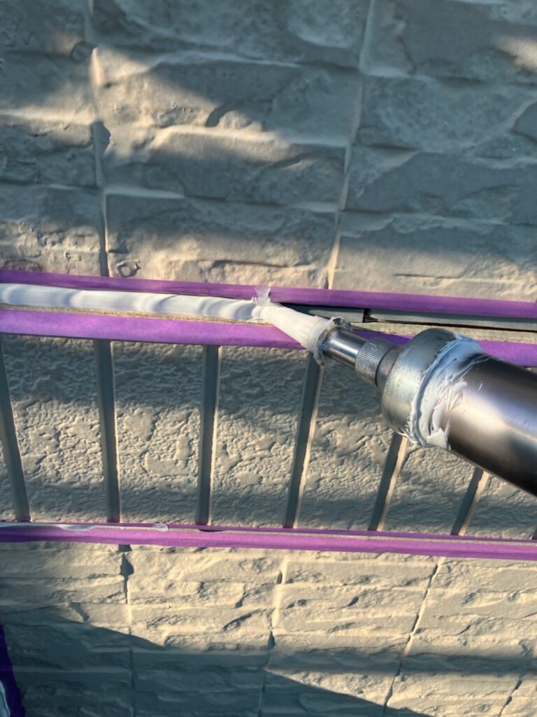 コーキング打ち込み