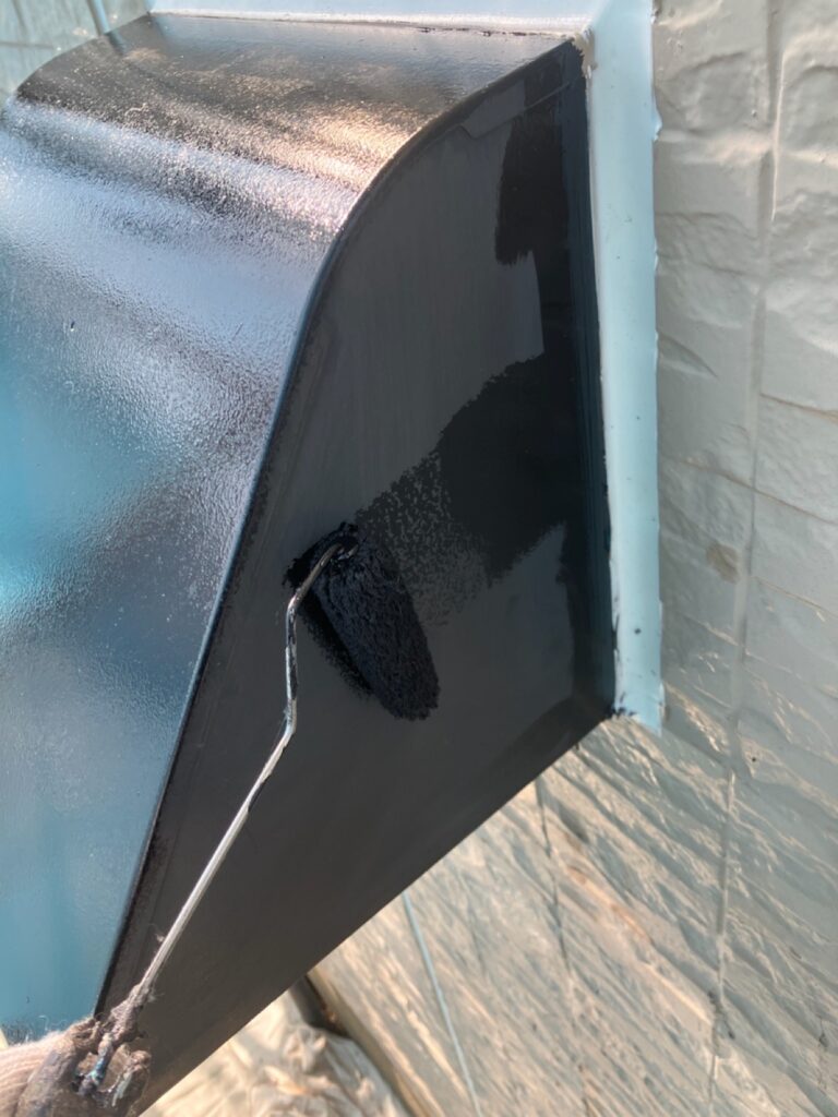 換気フードさび止め塗布