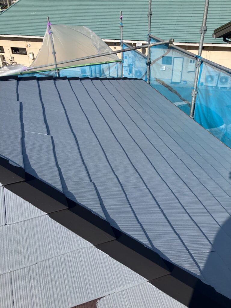 屋根下塗り（完了）