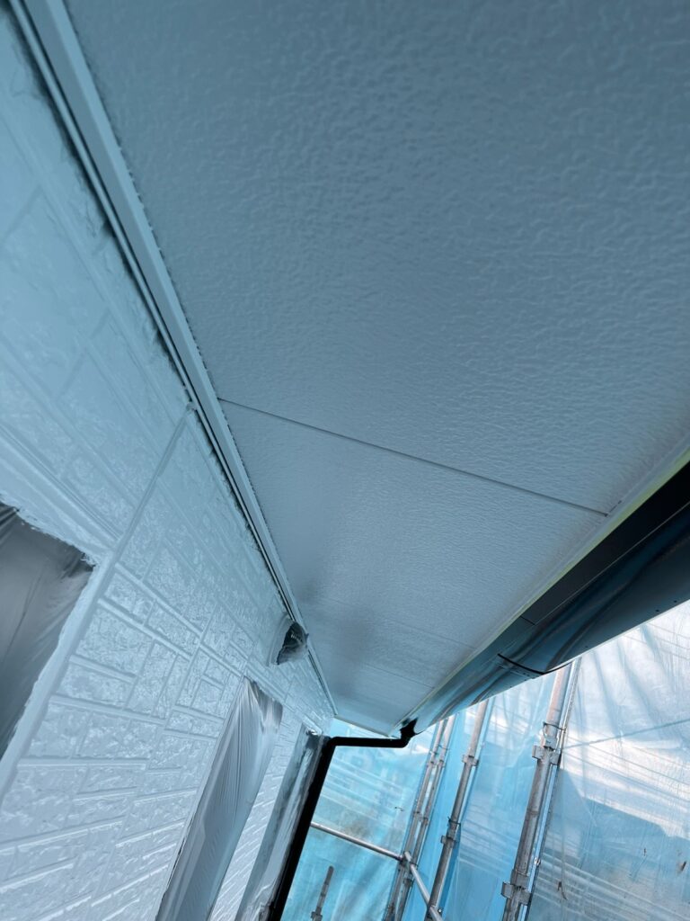 軒天上塗り（完了）