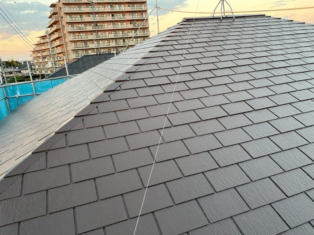 屋根上塗り（完了）