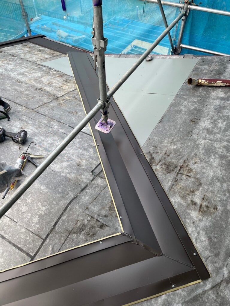 谷板金取り付け