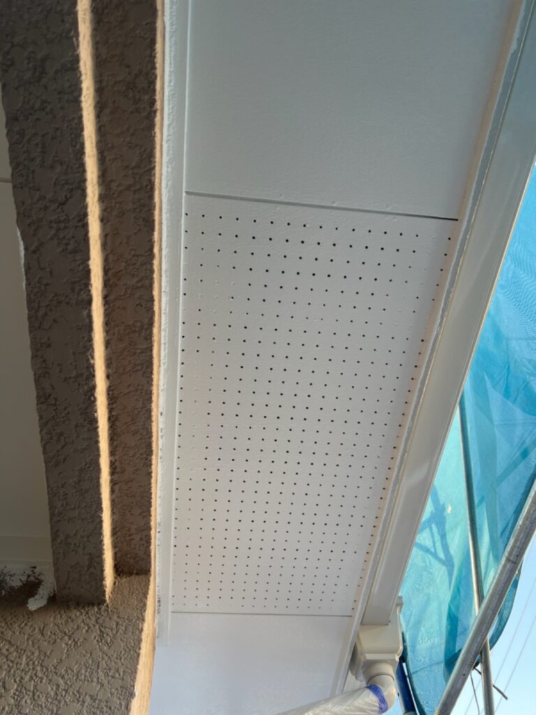 軒天上塗り（完了）