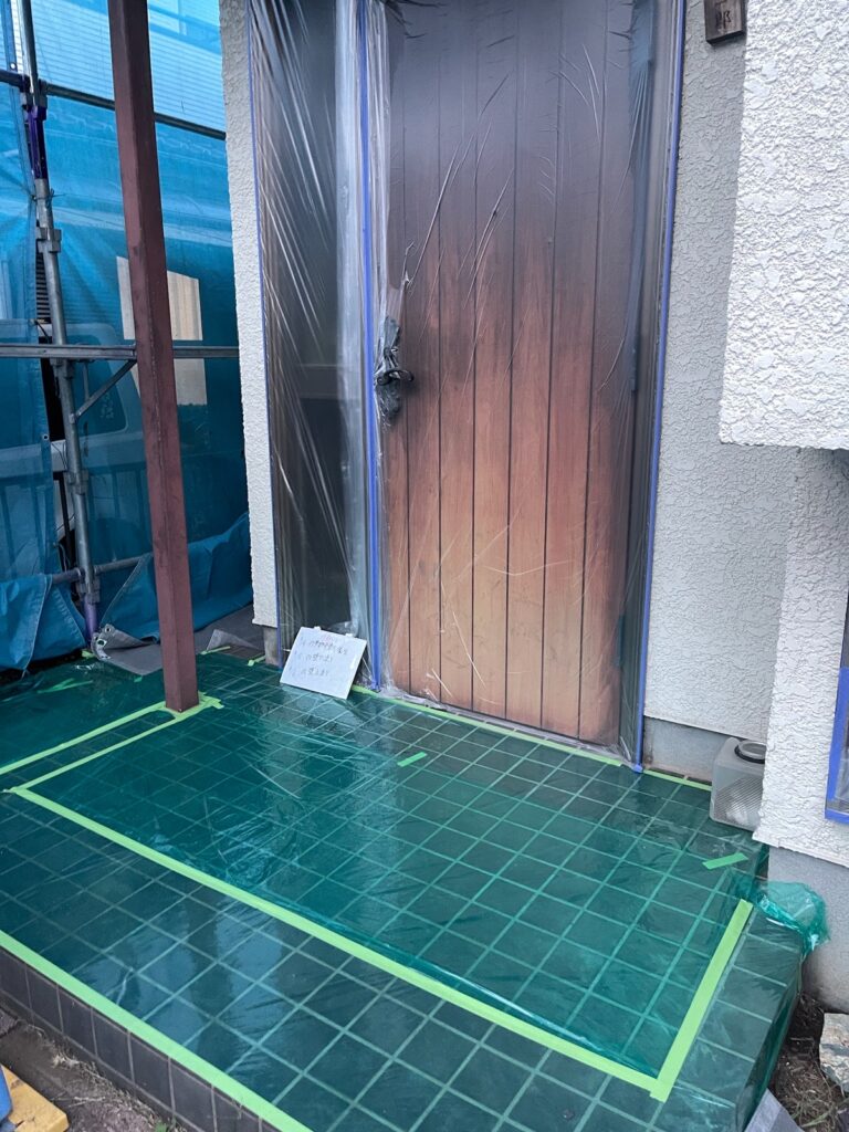 窓廻り・床養生<br />
