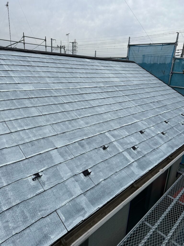 屋根下塗り（完了）