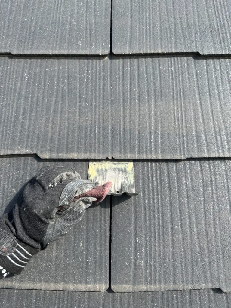 雪止めケレン（下地調整））