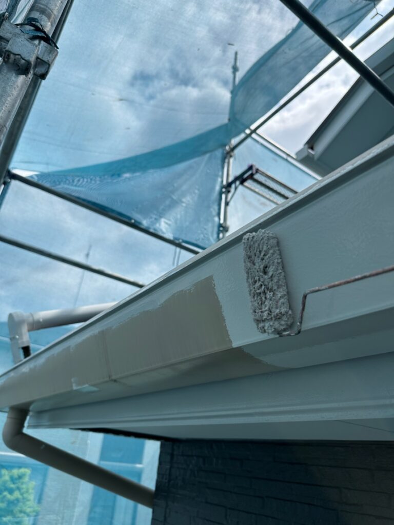 雨樋・鼻隠し中塗り