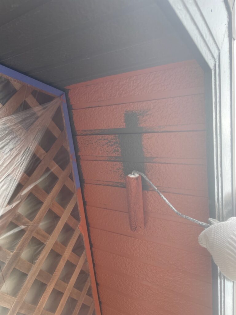 軒天中塗り<br />
（色…クレイトーン）