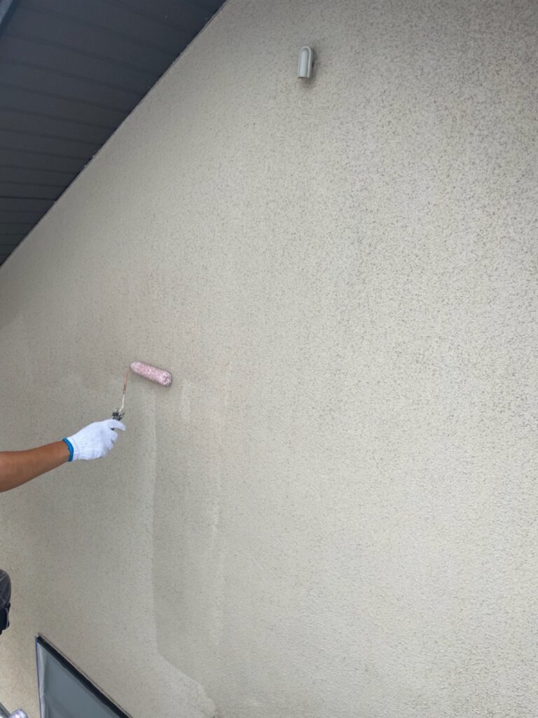 外壁下塗り１回目