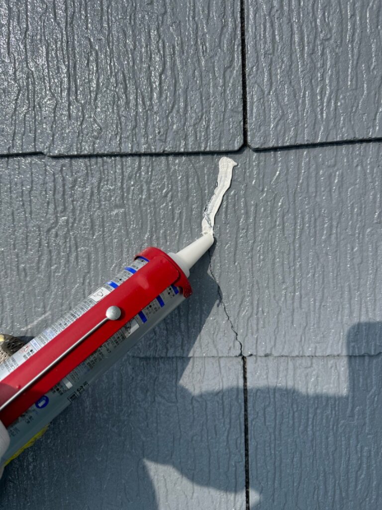 ひび割れ補修<br />
