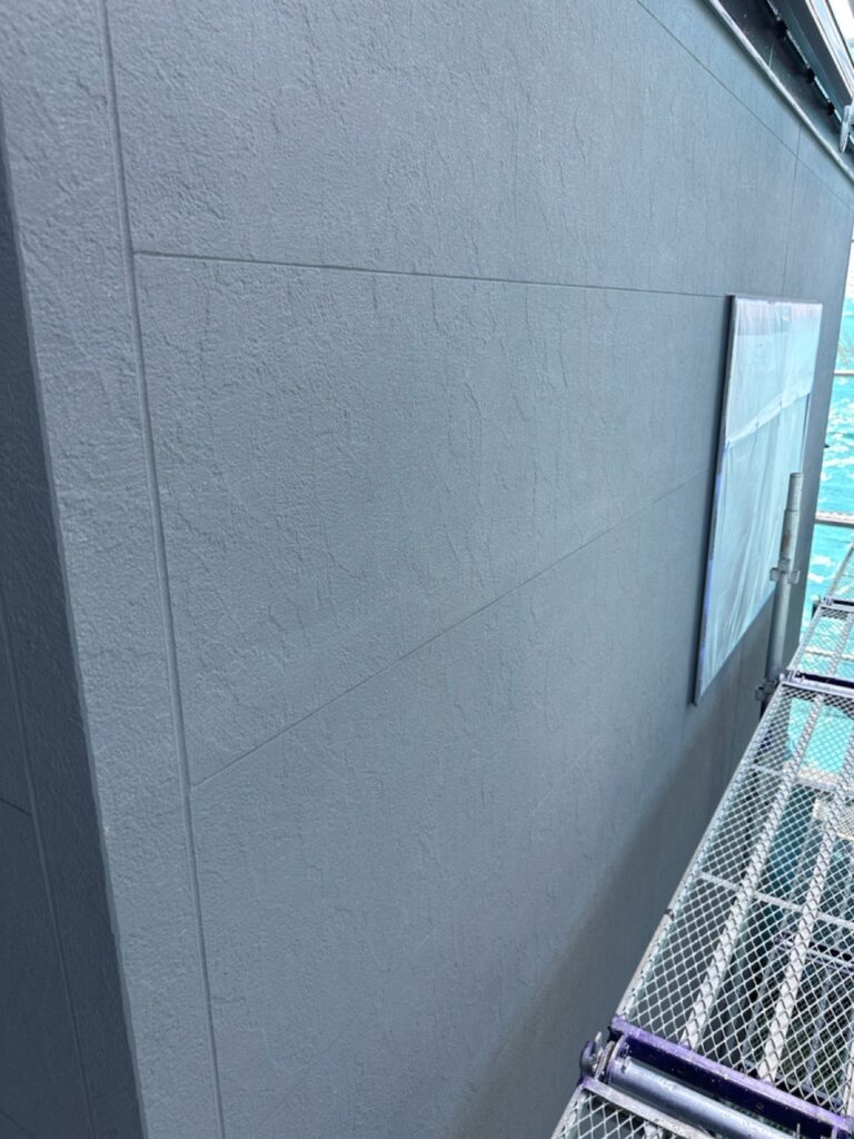 外壁中塗り（完了）