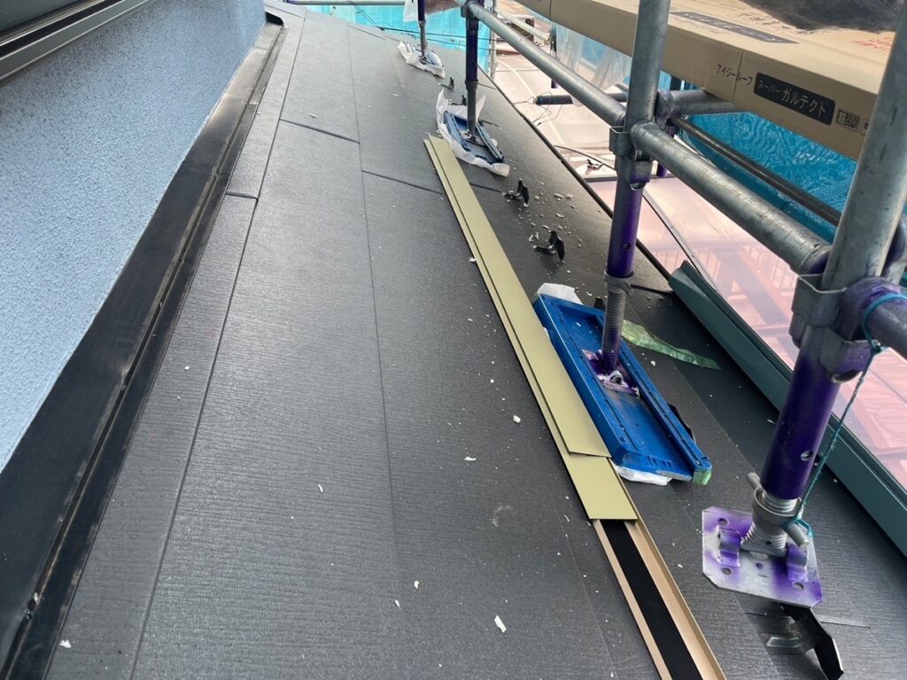 屋根本体取り付け