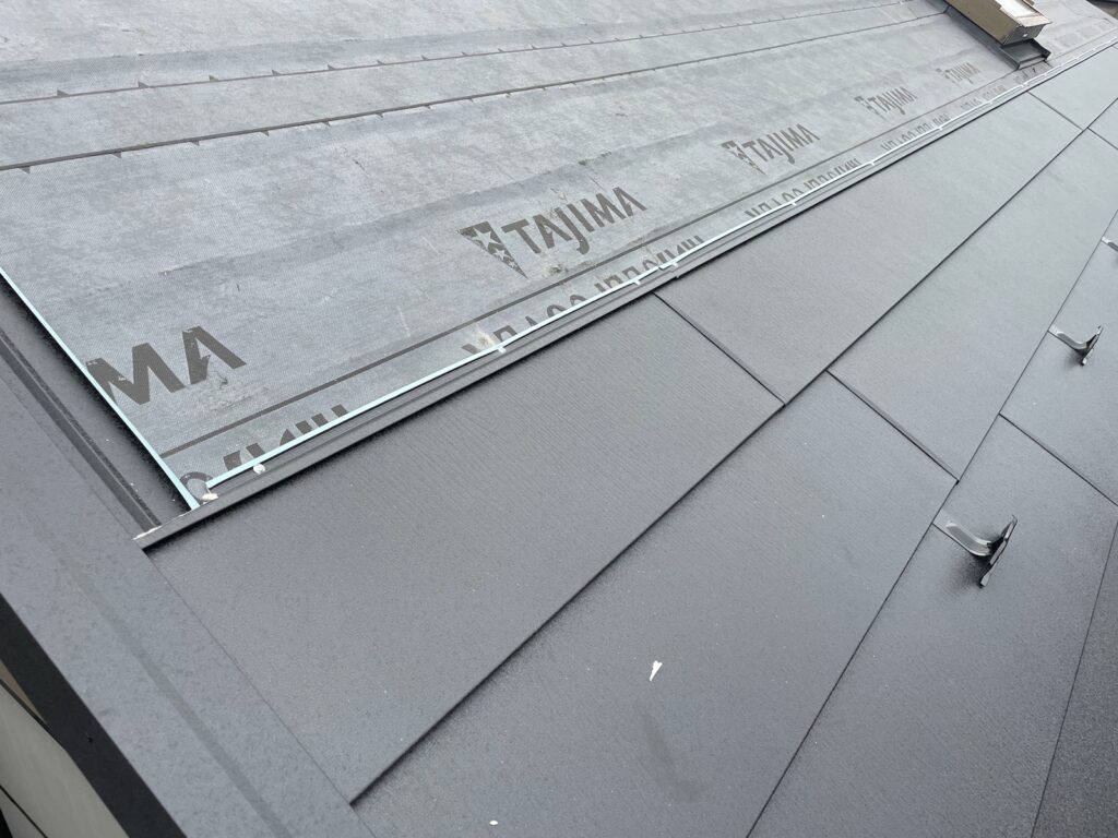 屋根本体取り付け