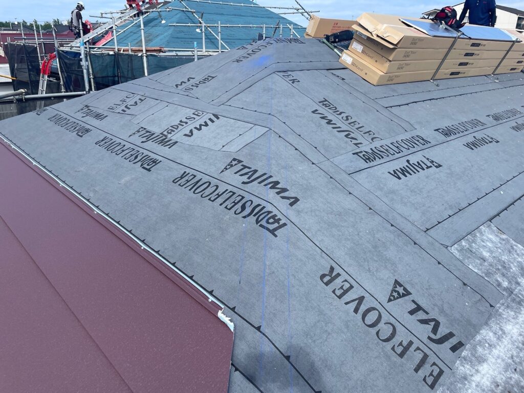 屋根本体取り付け