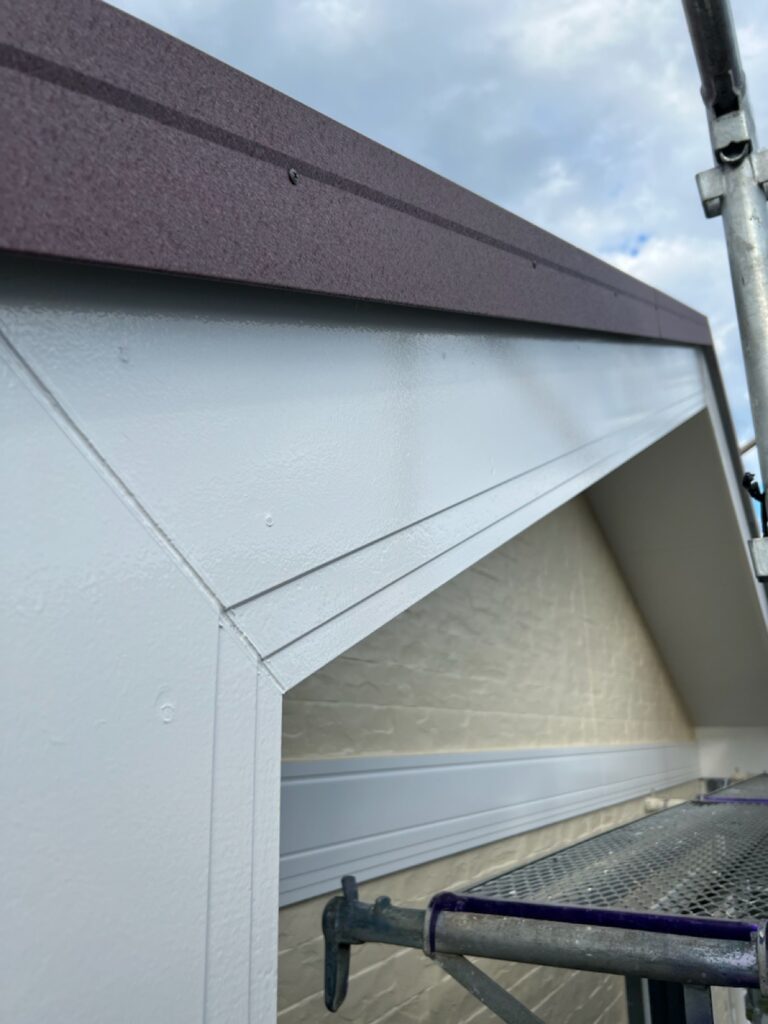 破風板上塗り（完了）