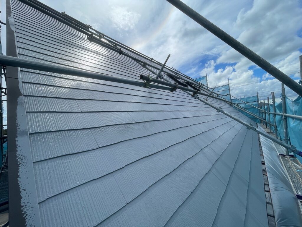 屋根下塗り（完了）