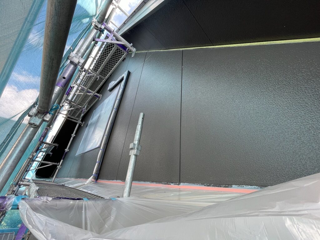 外壁中塗り（完了）