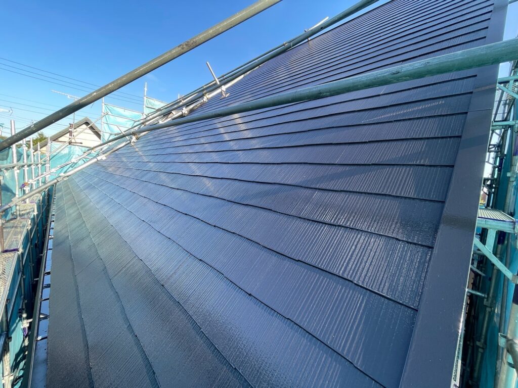 屋根上塗り（完了）