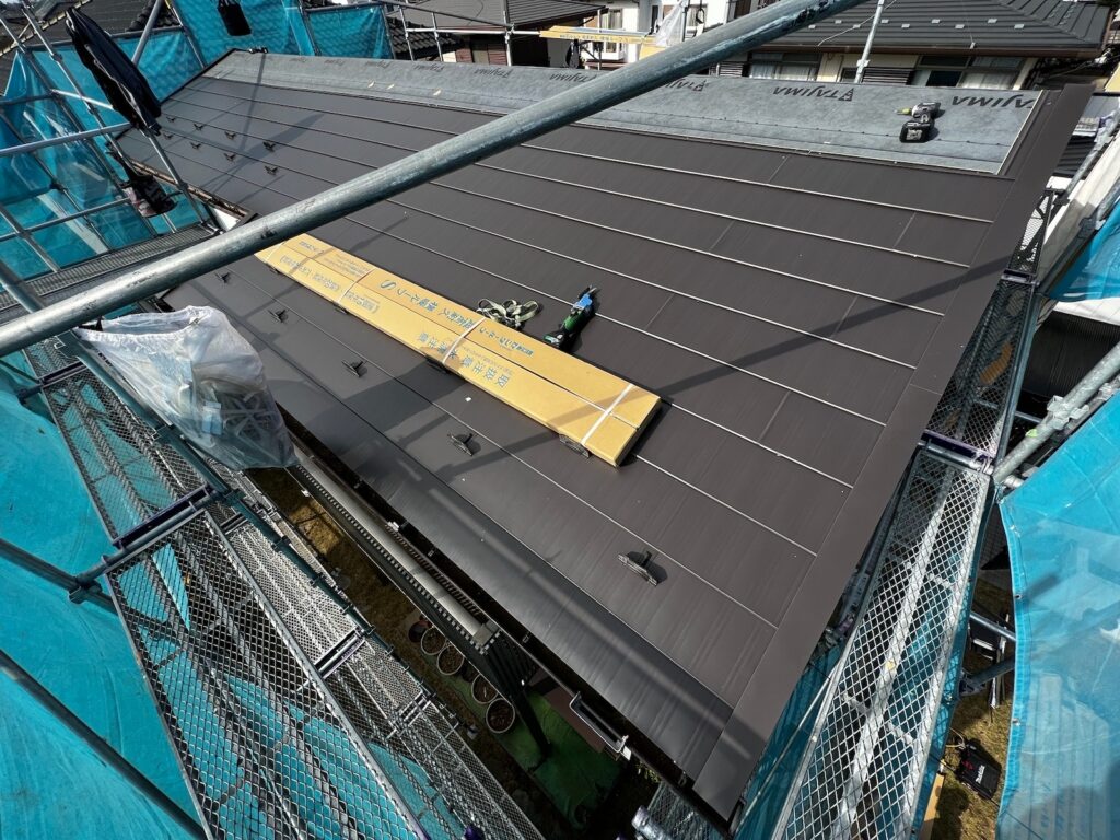 屋根本体取り付け