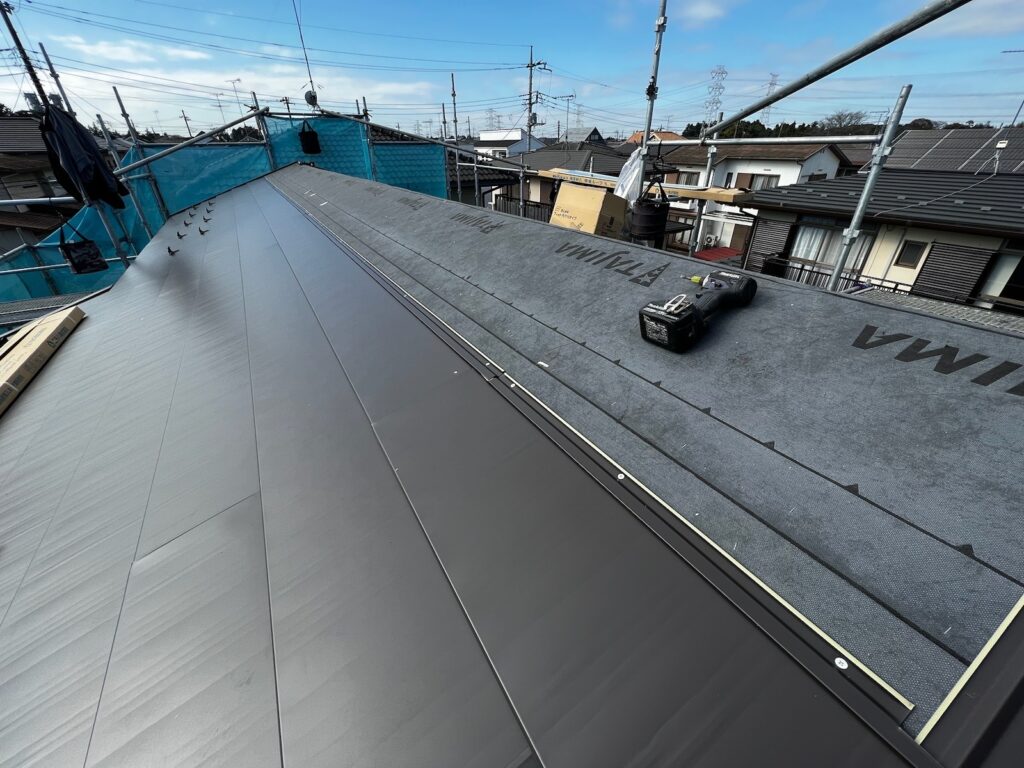 屋根本体取り付け