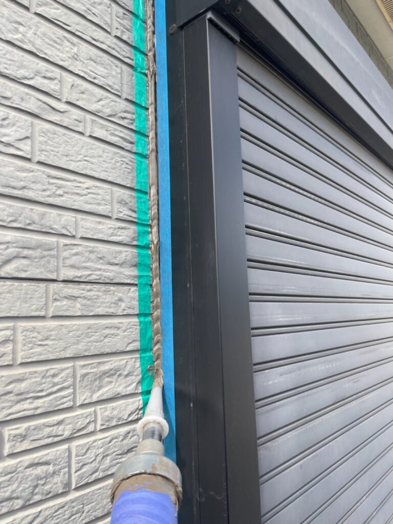 コーキング打ち込み