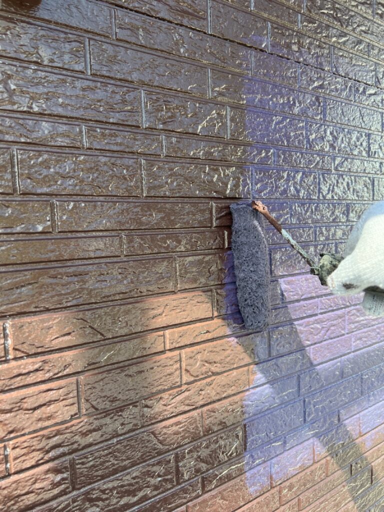 外壁上塗り<br />
（パイオニア）