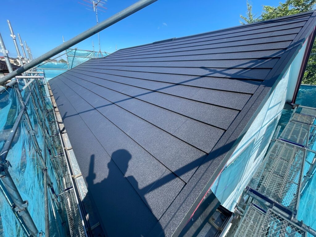 施工完了（大屋根）<br />
美しい屋根の完成です👍