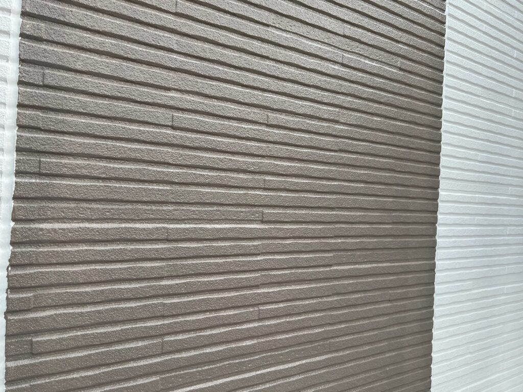 外壁上塗り（完了）<br />
（NO.66）