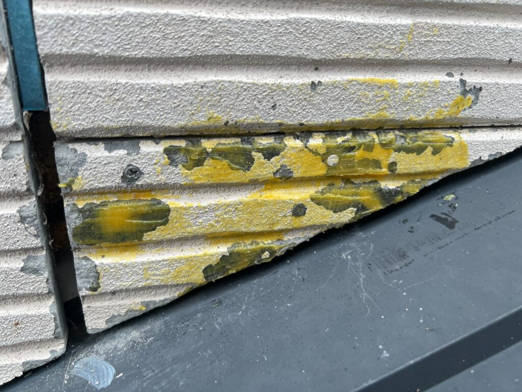 パテ補修（塗装前の下地補修）