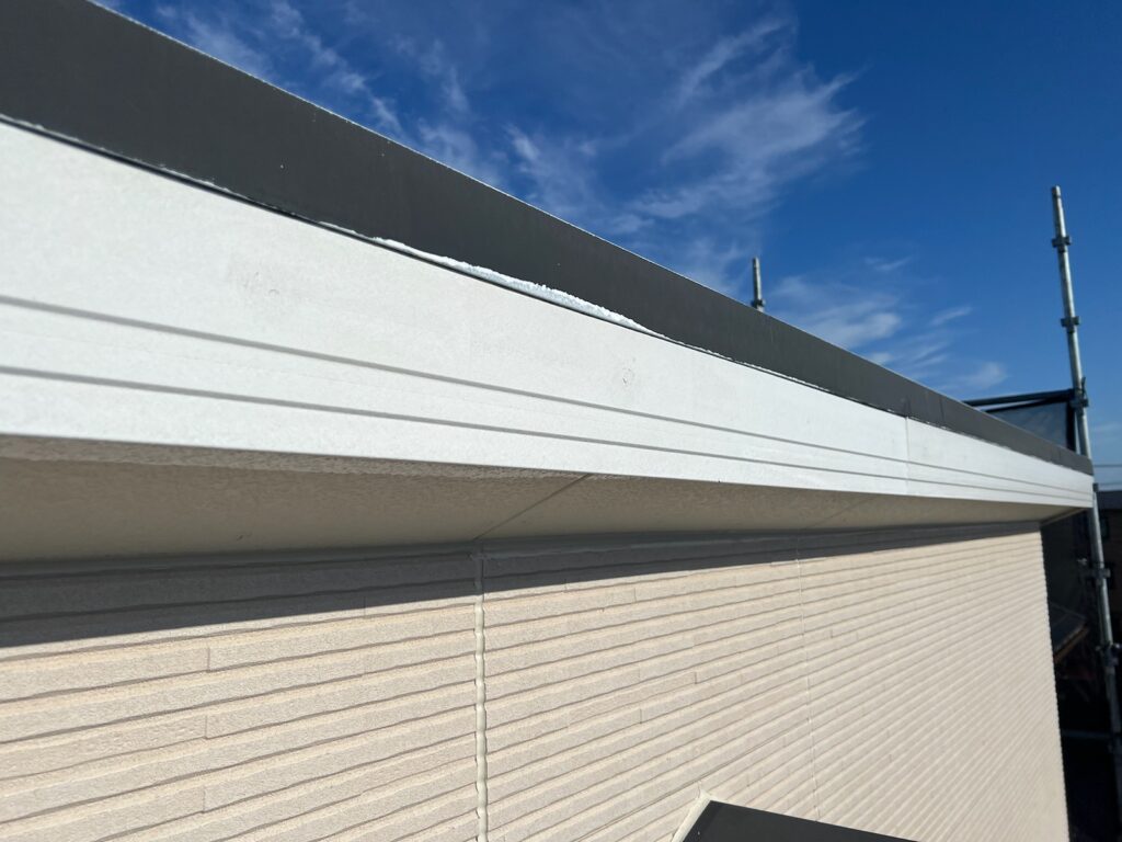 破風板下塗り（完了）