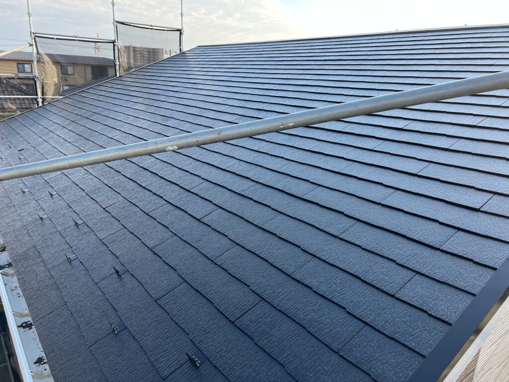 屋根上塗り（完了）