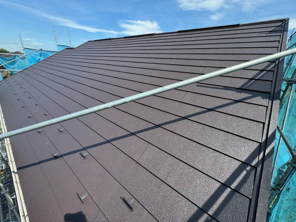 施工完了（大屋根）<br />
美しい屋根の完成です👍