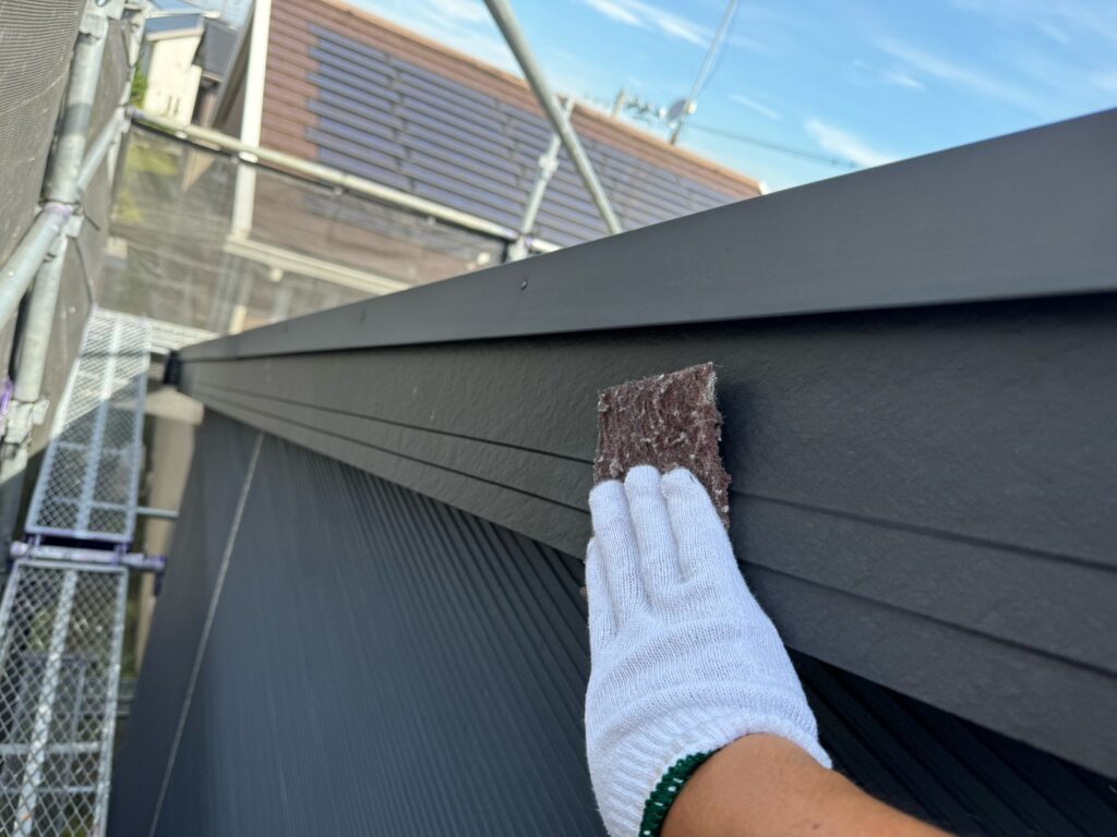 破風板ケレン<br />
（下地調整）