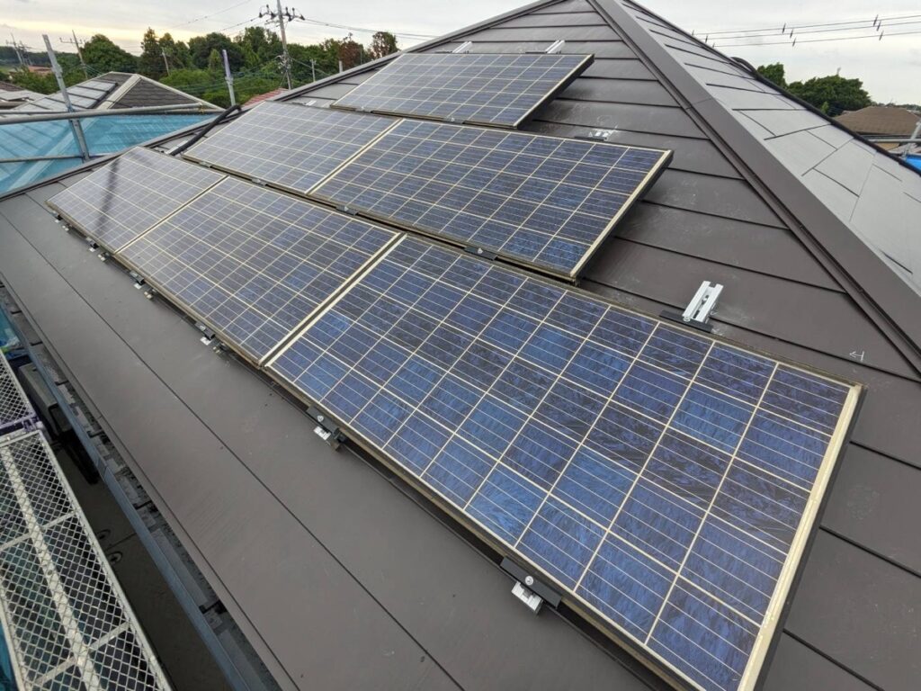 太陽光パネル取り付け