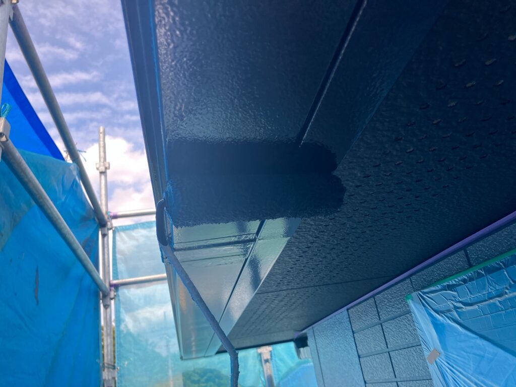 鼻隠し上塗り（計3回塗り、完了）