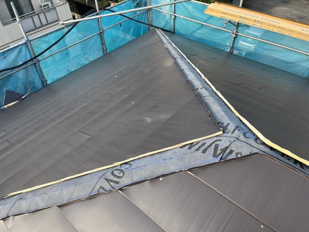 屋根本体取り付け